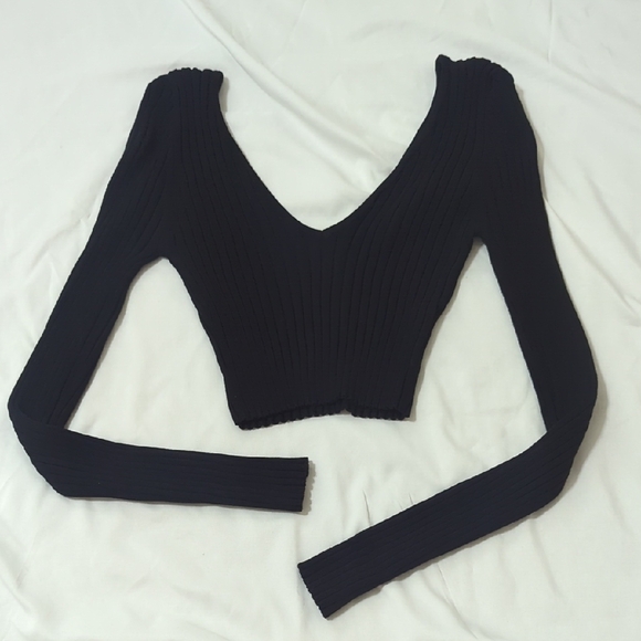 Hera Collection Tops - Hera Collection Ribbed V-Neck Top, Color Black, Size S